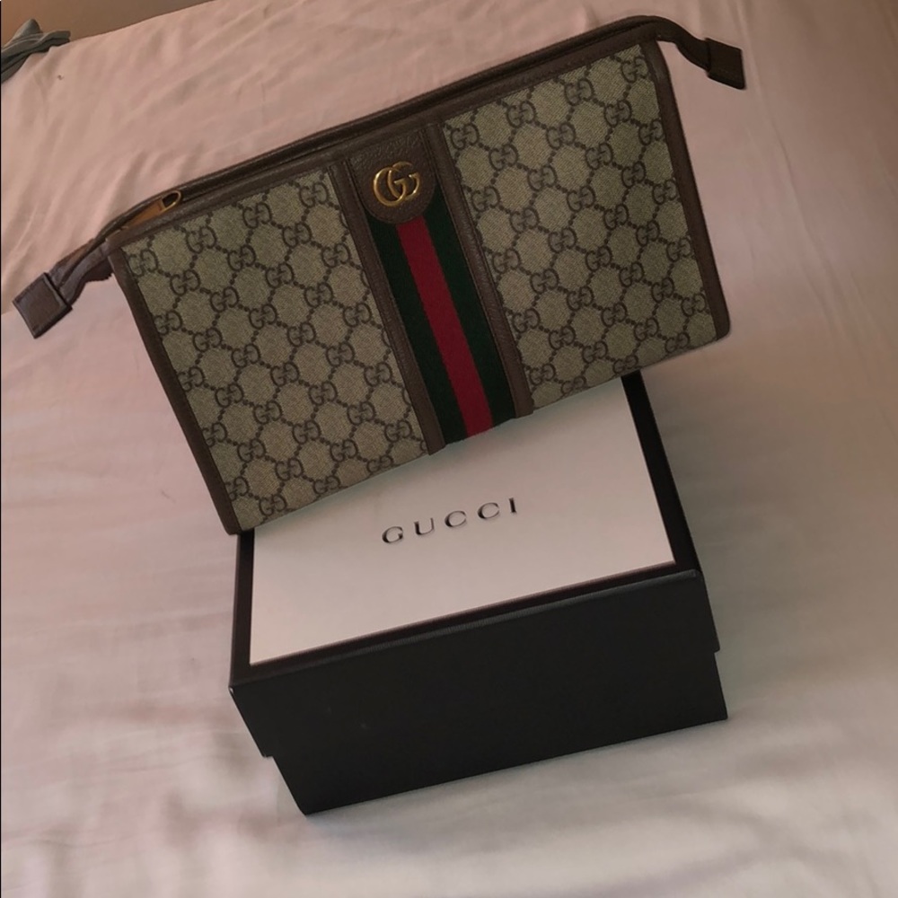 Gucci clutch/make up bag/medicine bag
